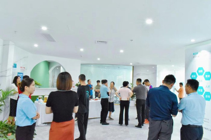 群英集結(jié)，“凈”護(hù)生產(chǎn)！“GMP無菌潔凈空間污染防控策略及運(yùn)營管理”沙龍圓滿結(jié)束！