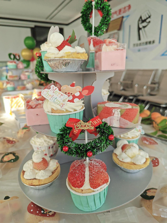 冬至有愛，圣誕有你，共慶生辰